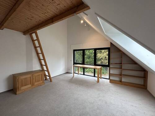 OG Kinderzimmer Bild 1 - 