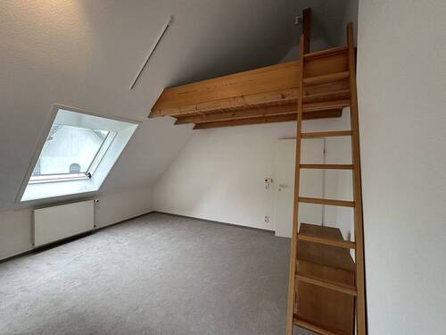 OG Kinderzimmer 1 Bild 2 - 