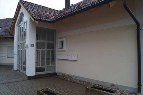 Hauseingang - 2 Zimmer Etagenwohnung zur Miete in Bad Griesbach i.Rottal