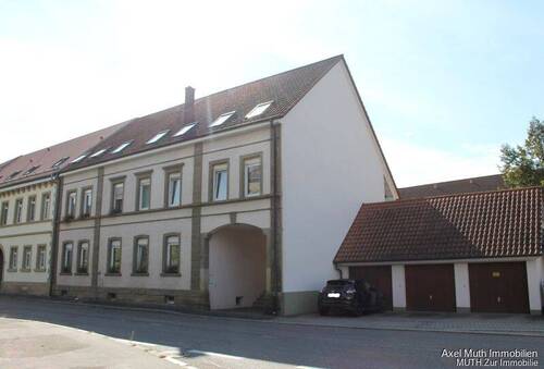 Außenansicht - Gepflegte 2-Zimmer-Wohnung in historischem Mehrfamilienhaus in Eppingen