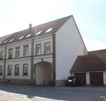 Gepflegte 2-Zimmer-Wohnung in historischem Mehrfamilienhaus in Eppingen