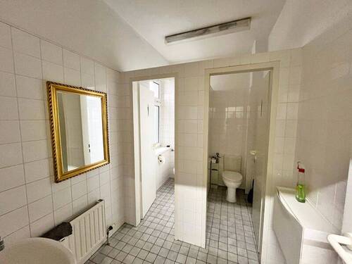 Gewerbe WC - 
