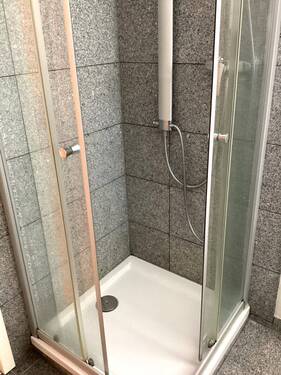 EG Badezimmer - 2 Zimmer Etagenwohnung in Trier