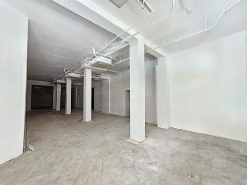 Innenansicht verputzt - Gewerbeobjekt (Büro, Produktion, Verkauf) in Baden-Baden