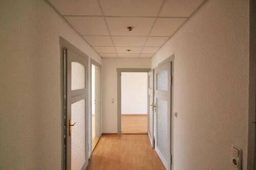Flur - 3 Zimmer Etagenwohnung zur Miete in Döbeln