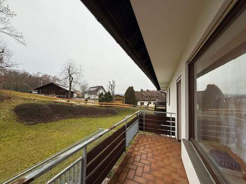 OTA2-W21_Garten.JPG - Solide 1,5-Zimmerwohnung in Natur- und Stadtlage