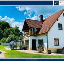 Premium-Wohntraum in Waldrandlage - Einfamilienhaus mit Pool und Weitblick - Burgebrach / Ampferbach