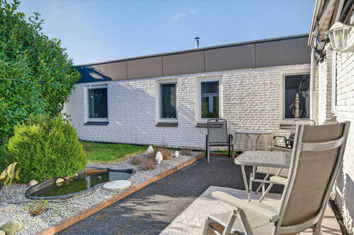 Garten - 7 Zimmer Einfamilienhaus zum Kaufen in Flensburg