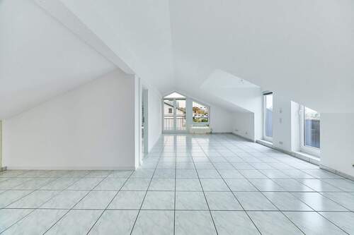 Wohnung im Dachgeschoss - 