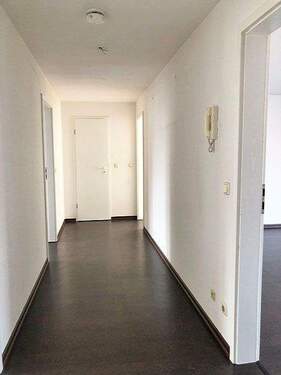 Flur - 2 Zimmer Etagenwohnung zur Miete in Mügeln