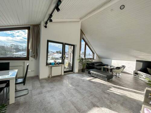 3 - Etagenwohnung mit 78,00 m&sup2; in Übach-Palenberg zum Kaufen