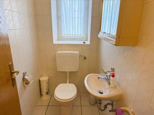 Haus 2 OG Gäste-WC - 