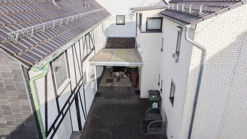 Innenhof zwischen den Gebäuden - 