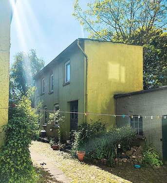 Bild 2 - 1 Zimmer Mehrfamilienhaus, Wohnhaus zum Kaufen in Neumünster