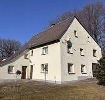 Einfamilienhaus mit unverbautem Blick und Nebengelass in Leisnig OT Queckhain