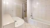 Badezimmer Ansicht 1 - 