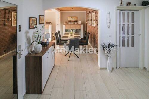 Flur - Einfamilienhaus in Duisburg zum Kaufen