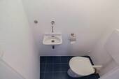 WC - 