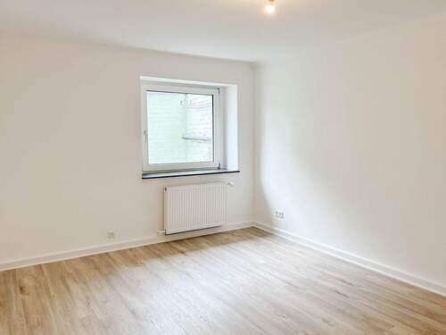 Wohn-/Schlafbereich - 1 Zimmer Etagenwohnung zur Miete in Düsseldorf