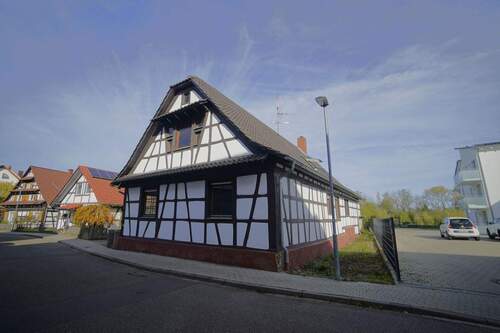 Ansicht Haus 2 - 6 Zimmer Einfamilienhaus zum Kaufen in Kehl