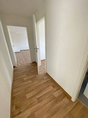 Flur - 1 Zimmer Etagenwohnung in Oschatz