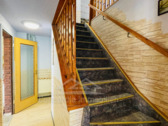 Treppenaufgang in das Obergeschoss - 