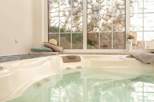 Whirlpool mit Fenster - 