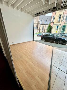 Schaufensterauslage - Gewerbeobjekt (Büro, Produktion, Verkauf) in Neunkirchen zum Kaufen