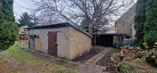 Schuppen im Garten - 