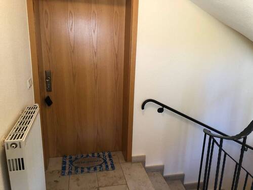 Treppenhaus Wohnungstür - 