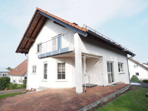 Terrassenansicht - Einfamilienhaus mit 180,00 m² in Sessenhausen zum Kaufen