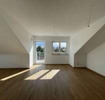 ***Erstbezug - 2-Zimmer Wohnung mit Balkon im Dachgeschoss*** - Regensburg / Schwabelweis