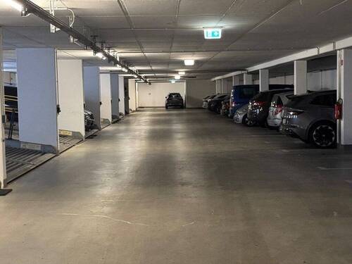 Tiefgarage - 