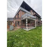 Neubau-Eigentumswohnung im Erdgeschoss mit Terrasse und grüner Umgebung! - Bienenbüttel