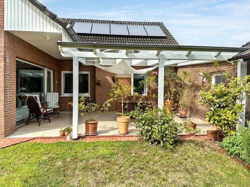 Terrasse Perspektive - Einfamilienhaus mit 165,00 m&sup2; in Gehrde zum Kaufen