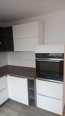 330f49a5-7c2a-48c0-8139-732179dddb6a.jpg - 