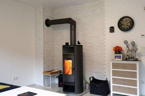 wasserführender Kaminofen mit Speicher - 