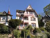 Bild 1 - Denkmalgeschütztes Mehrfamilienhaus mit Altstadtblick - historischer Charme in zentraler Lage