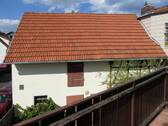 Blick zum Nebengebäude - 