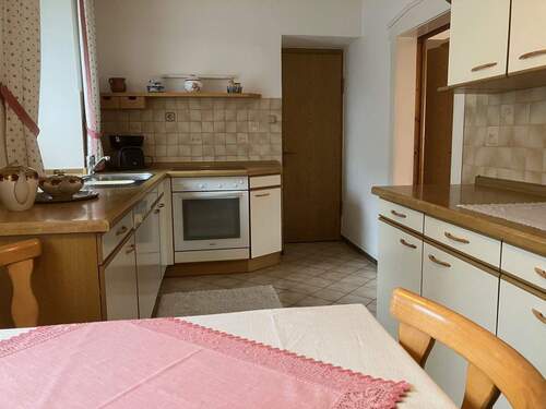 Küche - 4 Zimmer Doppelhaushälfte in Helmbrechts