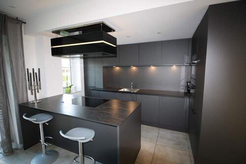 Küche - 6 Zimmer Einfamilienhaus in Berumbur