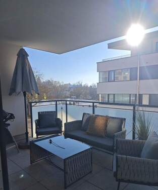 13295442-9b59-4e9d-8747-ed1b0dbeb3fe - 