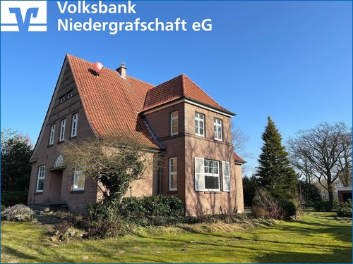 Vorder- und Seitenansicht - Einzigartige Immobilie im Zentrum von Hoogstede