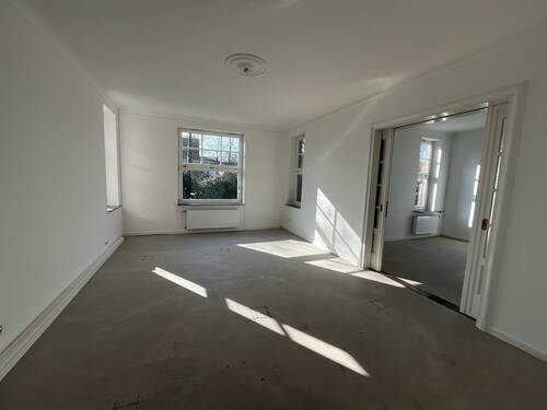 Wohnzimmer mit Salon - 