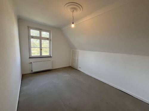 Schlafzimmer / Zimmer im OG - 