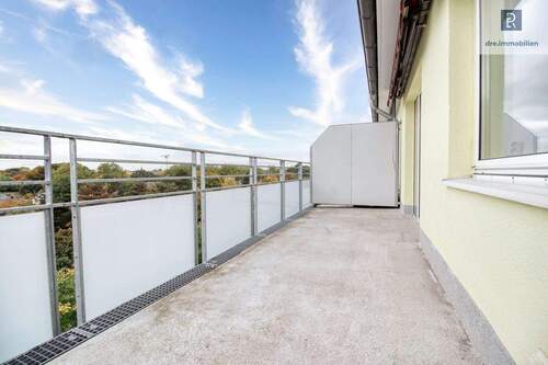 Großer Süd-West-Balkon - 2 Zimmer Etagenwohnung in Köln