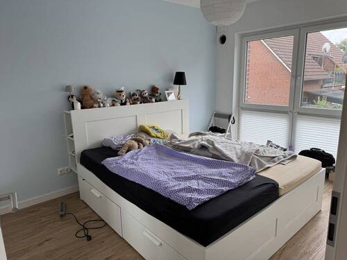 Schlafzimmer (1).JPG - 