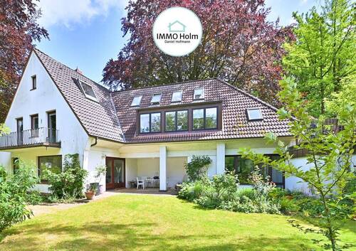 Zweifamilienhaus in Rissen - Rissen: Zwei Einheiten, ein Grundstück, kein Kompromiss.