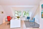 Büro DG Wohnung - Mehrfamilienhaus, Wohnhaus mit 265,00 m&sup2; in Rissen zum Kaufen