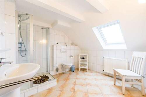Badezimmer Dachgeschoss - 